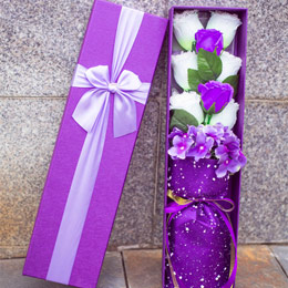Creative Rose Bouquet Underwear Gift Box