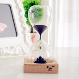 Creative magnetic hourglass
