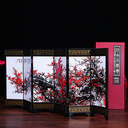 Chinese antique lacquerware small screen