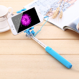 Universal holder for mobile phone and tablet