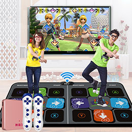 Wireless dance mat for two