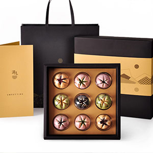 Lotus Cake Traditional Cake Gift Box