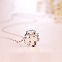Collana quadrifoglio in argento 925