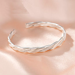 Woven Romantic 999 Sterling Silver Bracelet