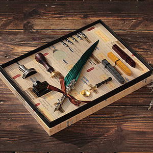 Harry Potter Quill Gift Box