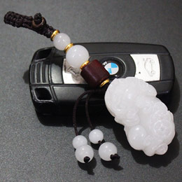 Lucky White Jade Pixiu Keychain
