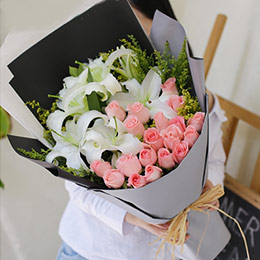 Lily flower bouquet