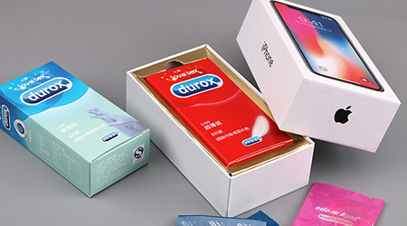 April Fools' Day gives boys these funny gifts