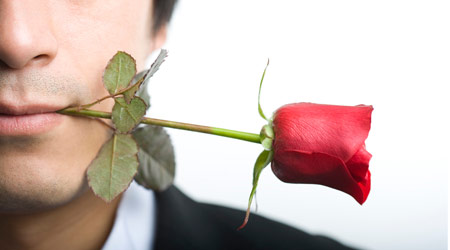 What gifts should I give to a girl when I just start dating to please her?