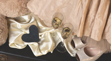 10 romantic birthday gifts for your fiancée