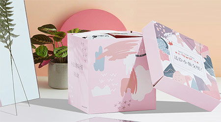Is your girlfriend angry? This gift list is sure to make her happy