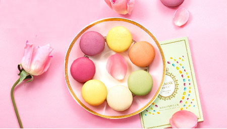 What are the best snacks to give to girls?