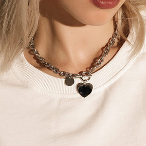 Hip-hop style heart engraved necklace