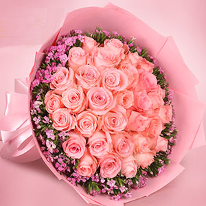 33 pink roses delivery