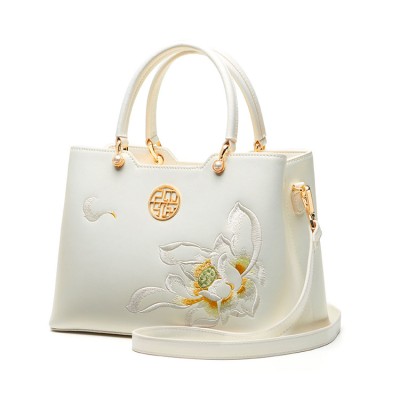 New Chinese style embroidered flower mother's handbag