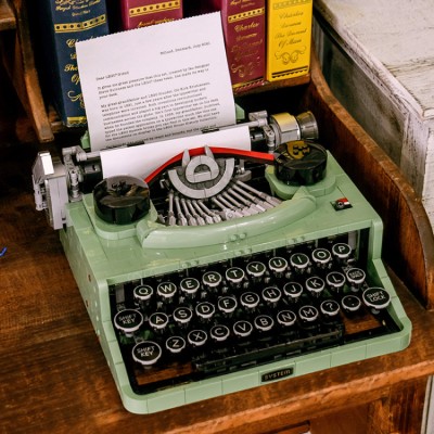 Lego building block typewriter