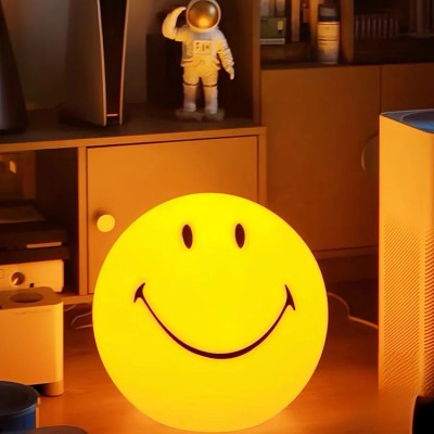 Mr Maria Large Smiley Face Lamp from the Netherlands