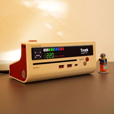 Retro Nintendo Entertainment System USB Socket
