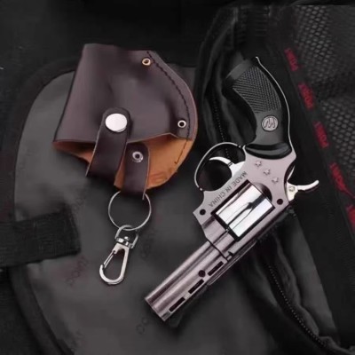 Revolver lighter