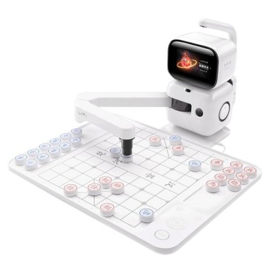 AI chess-playing robot