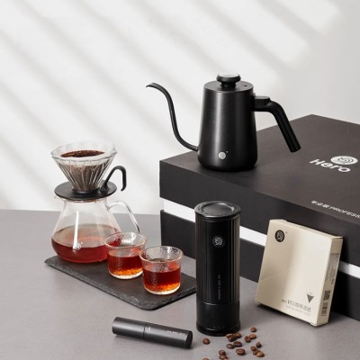 Hero Hand-Poured Coffee Maker Gift Box