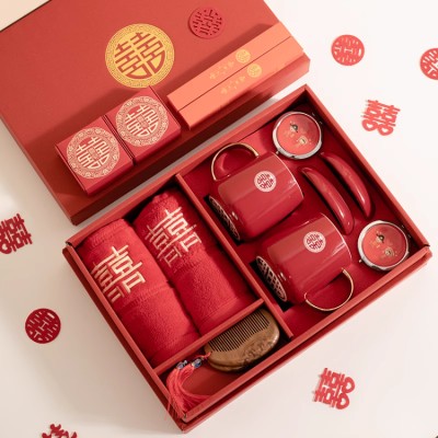 Wedding couple toiletries set
