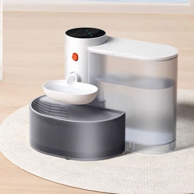Tip-over pet water dispenser
