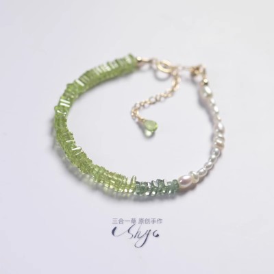 August birthstone peridot bracelet