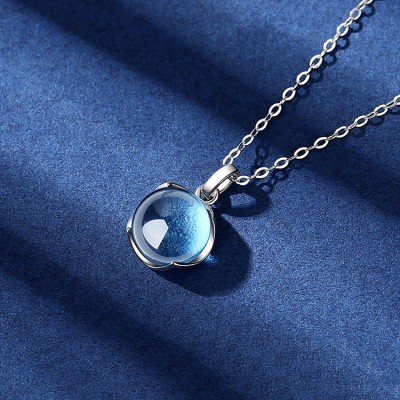Natural Topaz Four-Leaf Clover Necklace