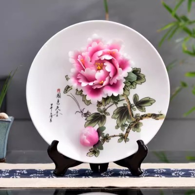 Flowery and prosperous decorative plate