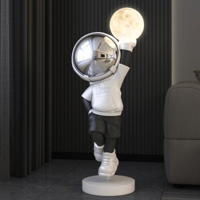 Creative astronaut living room floor lamp