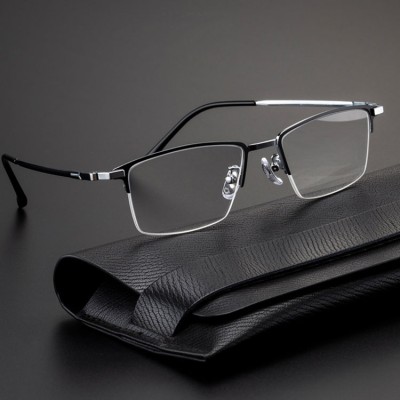 Titanium frame crystal reading glasses for middle-aged and elderly people