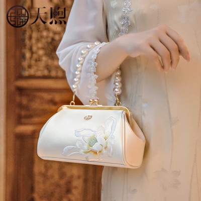 New Chinese style mother handbag