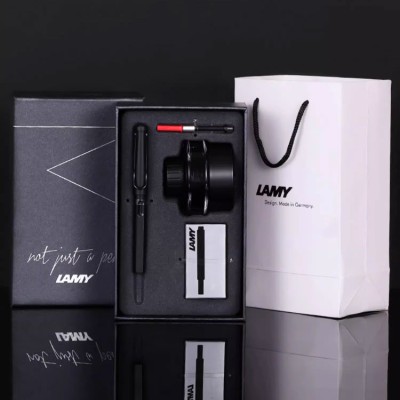 German LAMY Safari fountain pen gift box