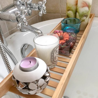 Bamboo bath tub stand