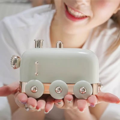 Retro train humidifier