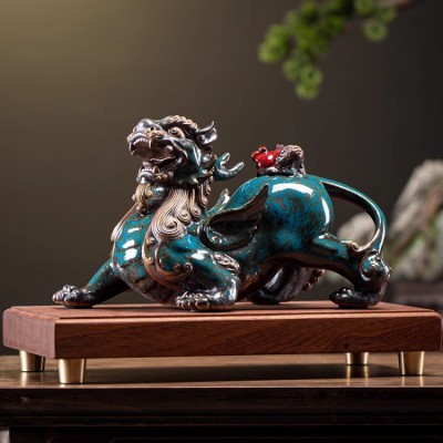 Fortune-attracting and evil-warding Pixiu ornaments