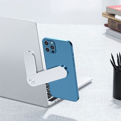 Laptop magnetic expansion bracket
