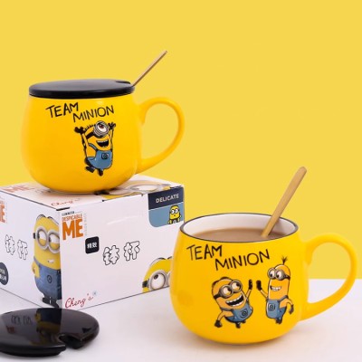 Super cute Minions mug