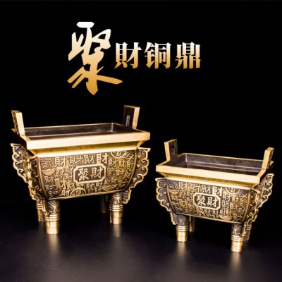 Simuwu Ding bronze tripod ornaments
