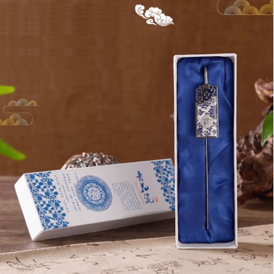 Chinese style blue and white porcelain bookmark