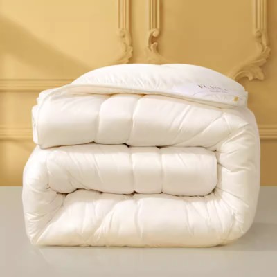 Fuanna Australian Wool Quilt