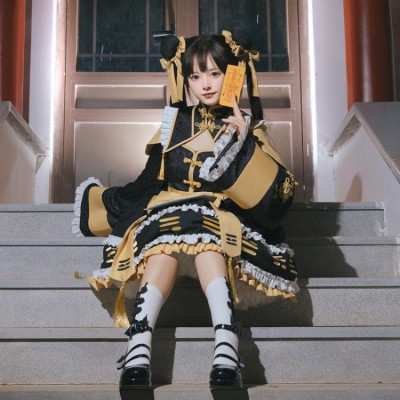 Lolita dress
