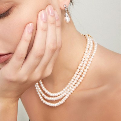 Three-layer luxury pearl necklace