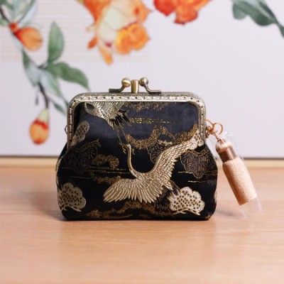 Chinese style embroidered coin purse