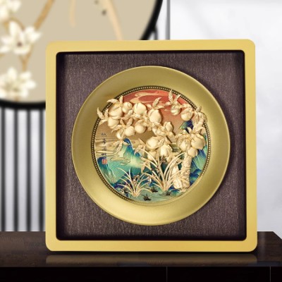 Gold leaf painting of peaches and plums filling the house